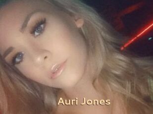Auri_Jones