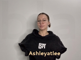 Ashleyatlee