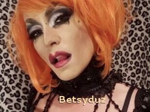 Betsy_duz