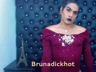 Brunadickhot