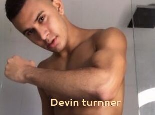 Devin_turnner