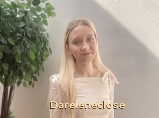 Dareleneclose
