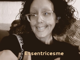 Essentricesme