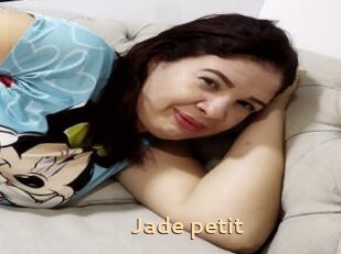 Jade_petit