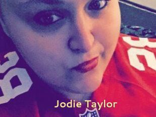 Jodie_Taylor