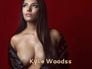 Kylie_Woodss