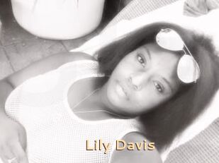 Lily_Davis