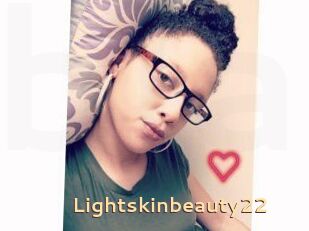 Lightskinbeauty22