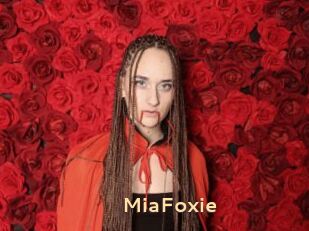 MiaFoxie