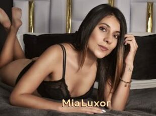 MiaLuxor