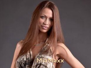 MiaMaxx