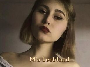 Mia_Leeblond