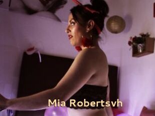 Mia_Robertsvh