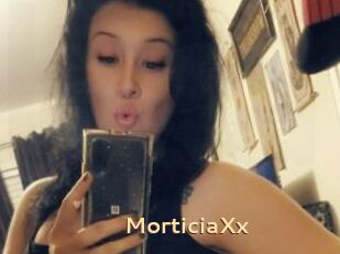 MorticiaXx