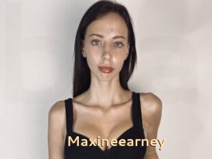 Maxineearney