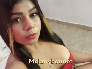 Melanybonnet