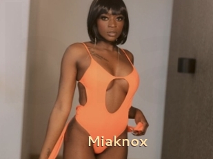 Miaknox