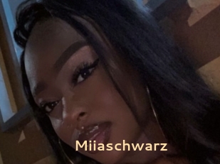 Miiaschwarz