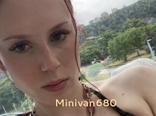 Minivan680