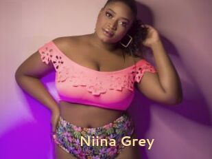 Niina_Grey