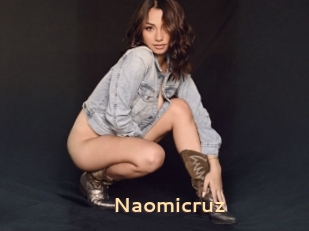 Naomicruz
