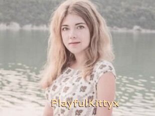 Playful_Kittyx