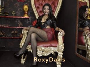 Roxy_Davis