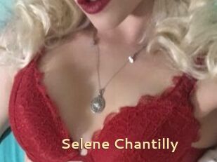 Selene_Chantilly